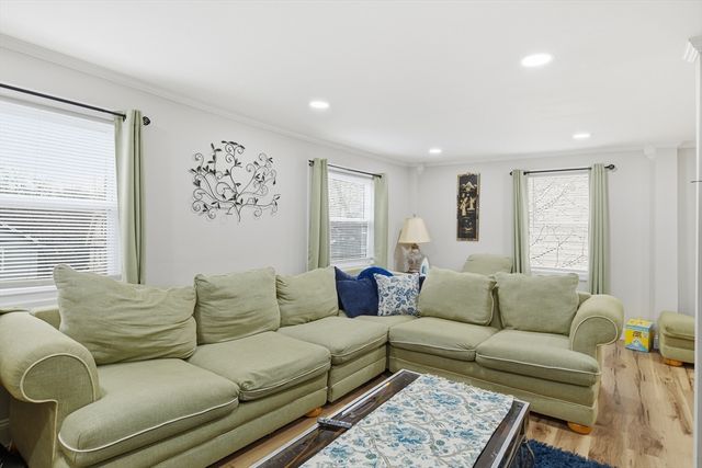 238 E Main St, Chicopee, MA 01020