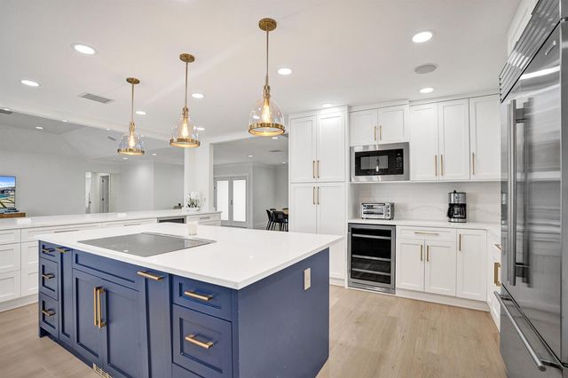 885 Nafa Drive, Boca Raton, FL 33487