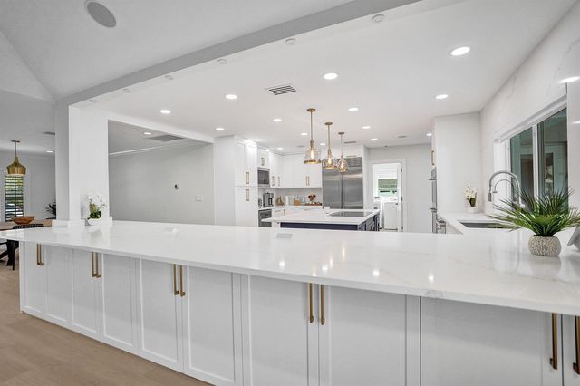 885 Nafa Drive, Boca Raton, FL 33487