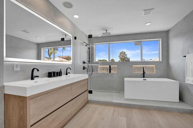 885 Nafa Drive, Boca Raton, FL 33487