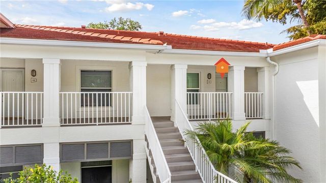 975 Tarpon Cove DR 204, Naples, FL 34110