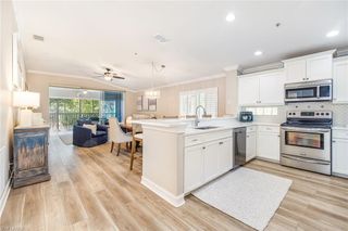 975 Tarpon Cove DR 204, Naples, FL 34110
