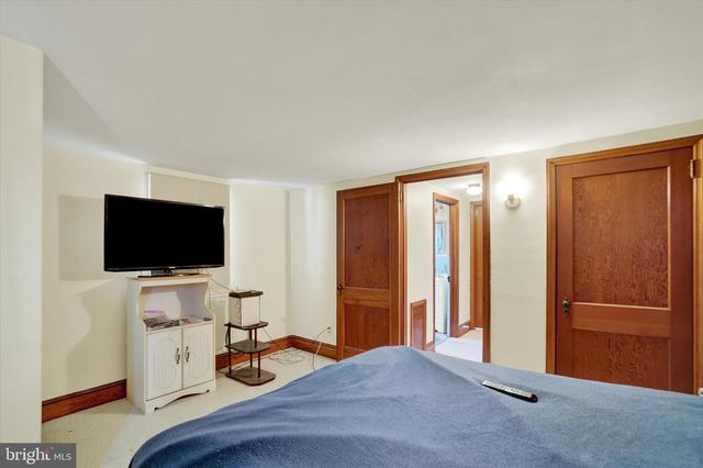 1527 MAIN ST, New Park, PA 17352