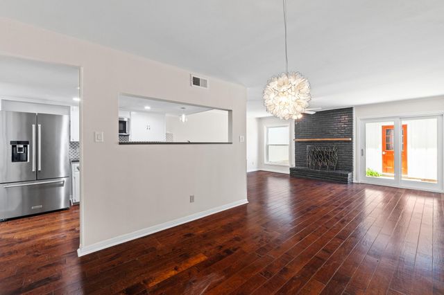 3966 Far West BLVD, Austin, TX 78731