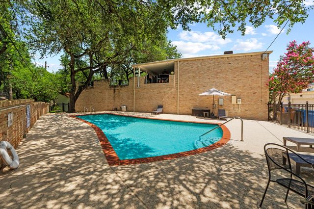3966 Far West BLVD, Austin, TX 78731