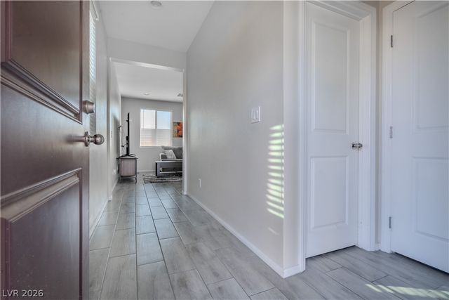 3807 Enchanted Well Avenue, North Las Vegas, NV 89031