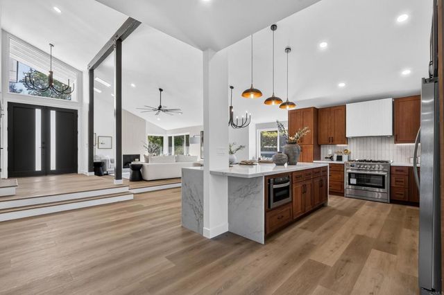 1207 Branding Iron Circle, Vista, CA 92081