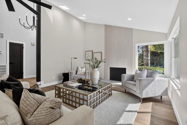 1207 Branding Iron Circle, Vista, CA 92081