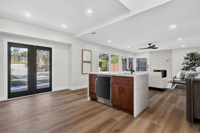 1207 Branding Iron Circle, Vista, CA 92081
