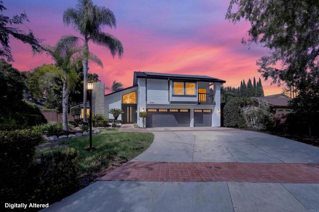1207 Branding Iron Circle, Vista, CA 92081