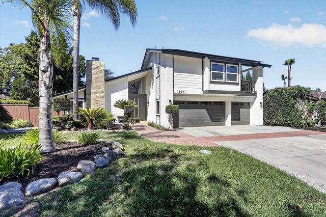 1207 Branding Iron Circle, Vista, CA 92081