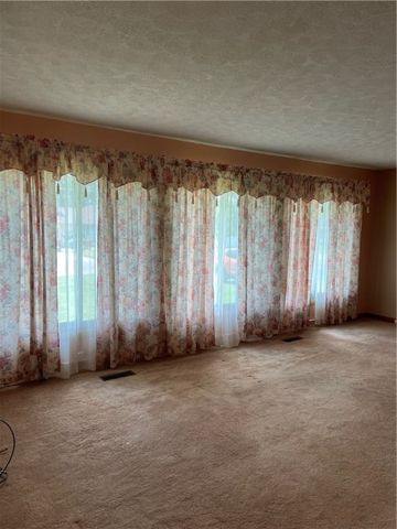 309 Greenwood, Hermitage, PA 16148