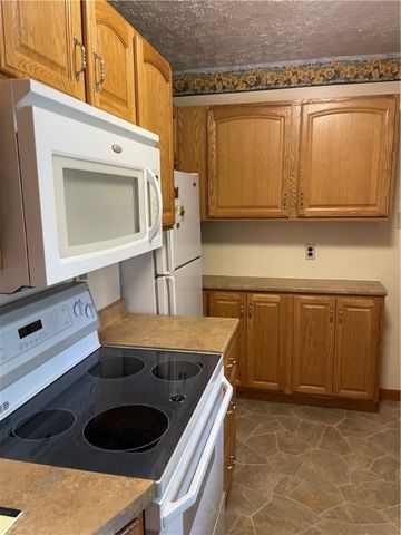 309 Greenwood, Hermitage, PA 16148