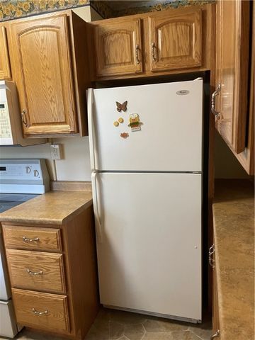 309 Greenwood, Hermitage, PA 16148