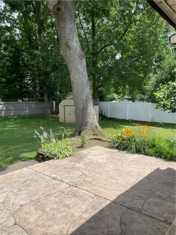 309 Greenwood, Hermitage, PA 16148