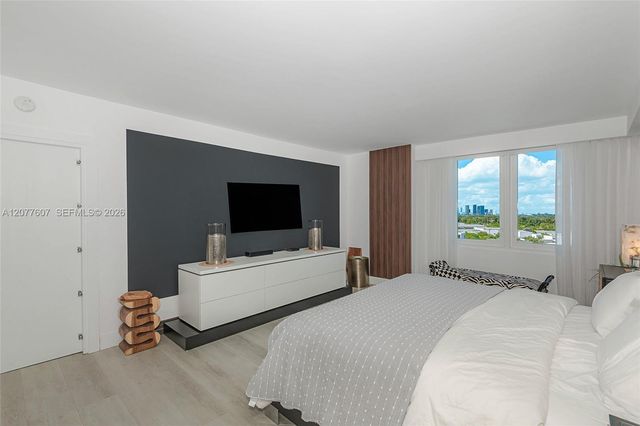 2301 Collins Avenue 1134, Miami Beach, FL 33139