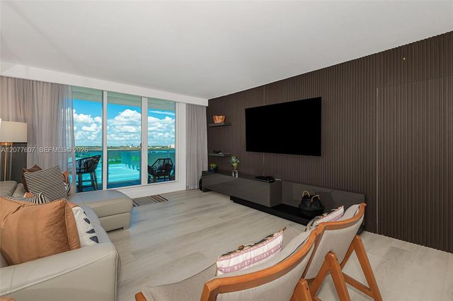 2301 Collins Avenue 1134, Miami Beach, FL 33139