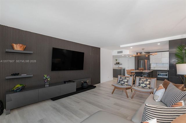 2301 Collins Avenue 1134, Miami Beach, FL 33139