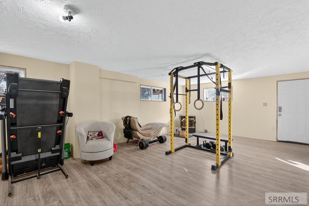 Image 21 of property listing at 415 Sunset Drive, Arco, ID 83213
