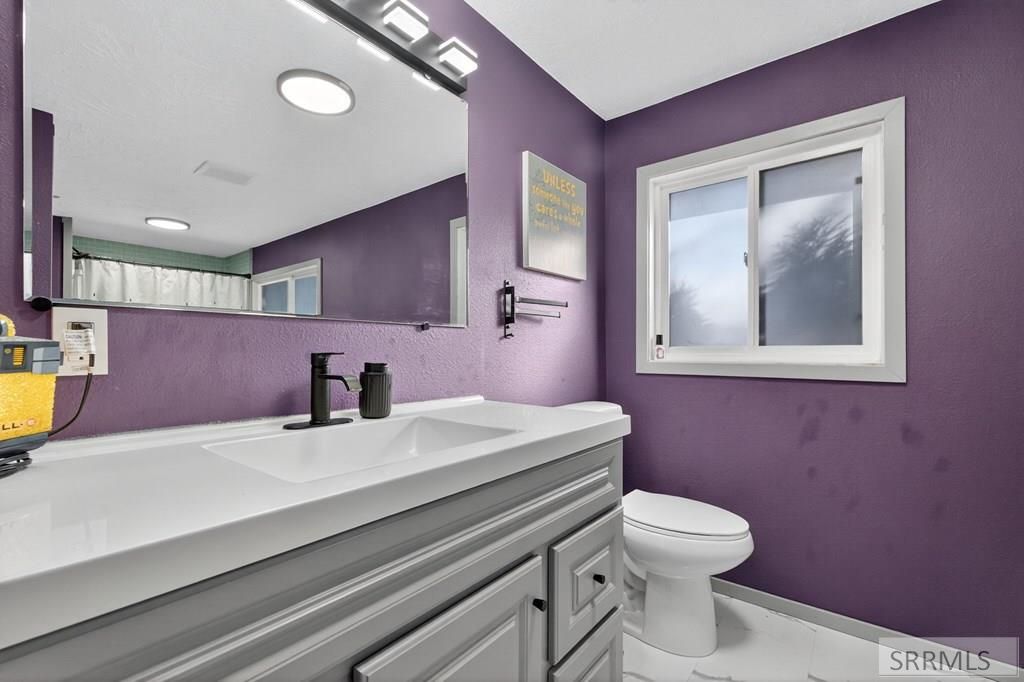Image 25 of property listing at 415 Sunset Drive, Arco, ID 83213