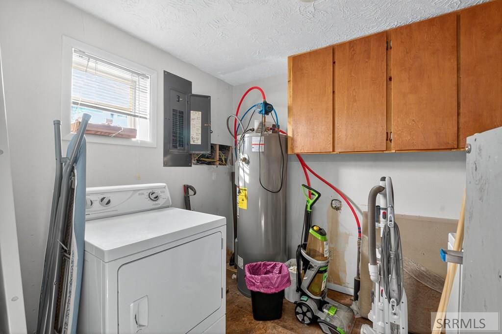 Image 29 of property listing at 415 Sunset Drive, Arco, ID 83213