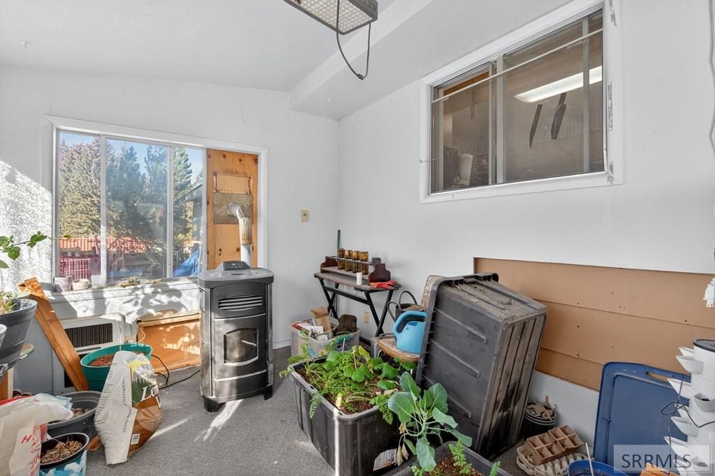 Image 31 of property listing at 415 Sunset Drive, Arco, ID 83213