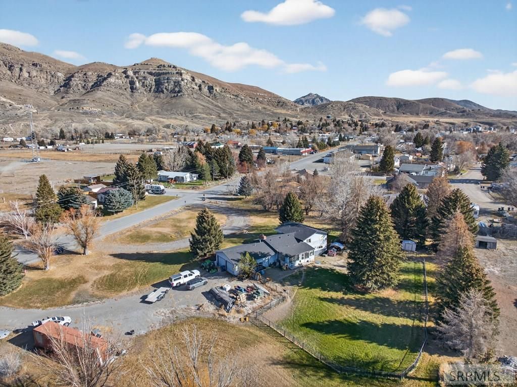 Image 45 of property listing at 415 Sunset Drive, Arco, ID 83213
