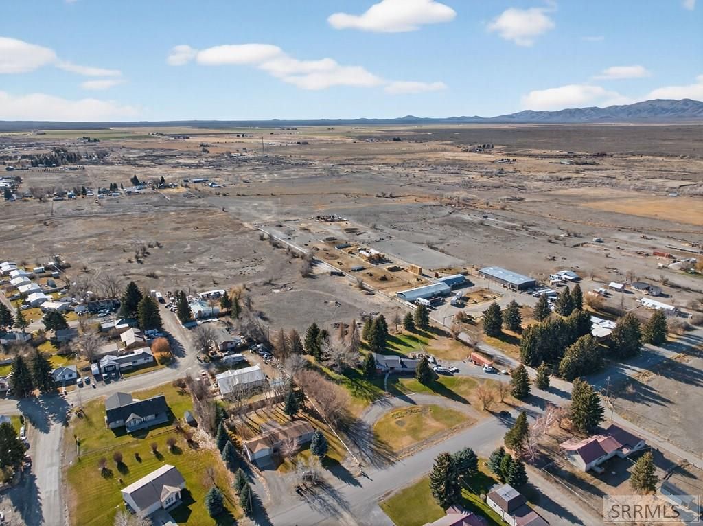 Image 50 of property listing at 415 Sunset Drive, Arco, ID 83213