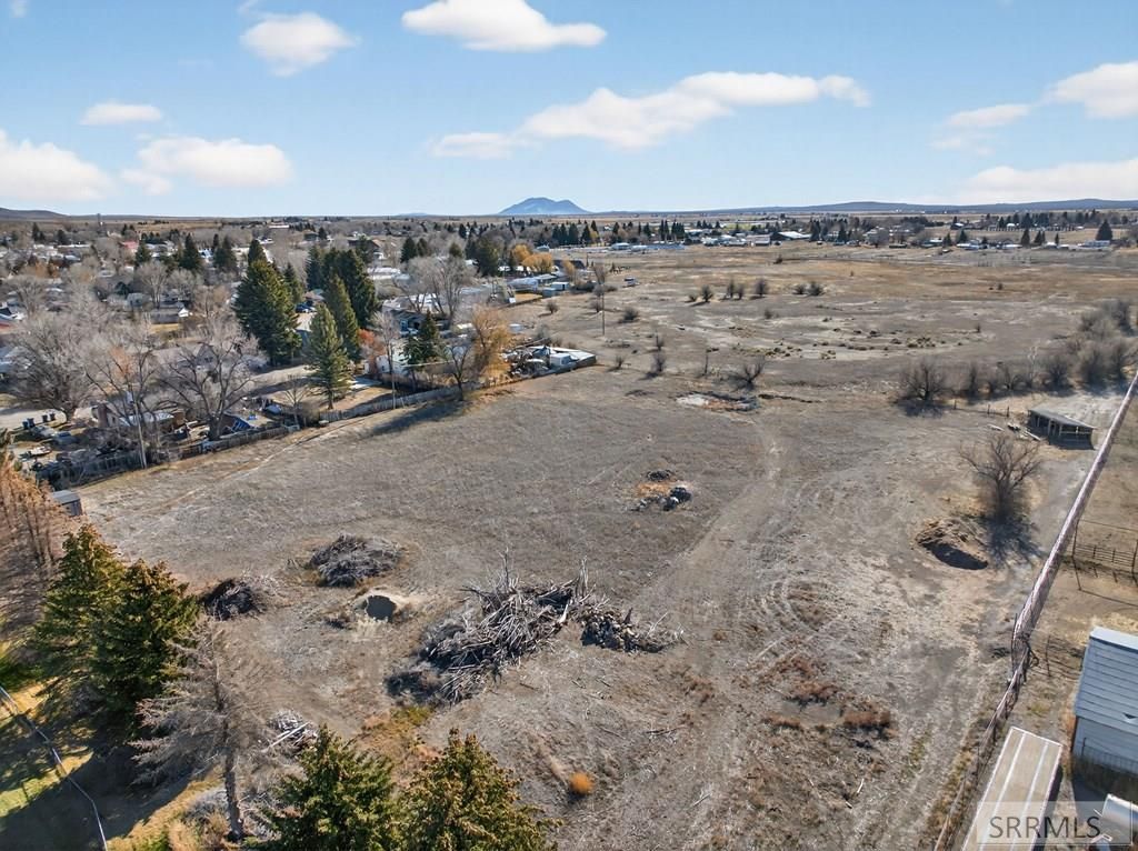Image 55 of property listing at 415 Sunset Drive, Arco, ID 83213