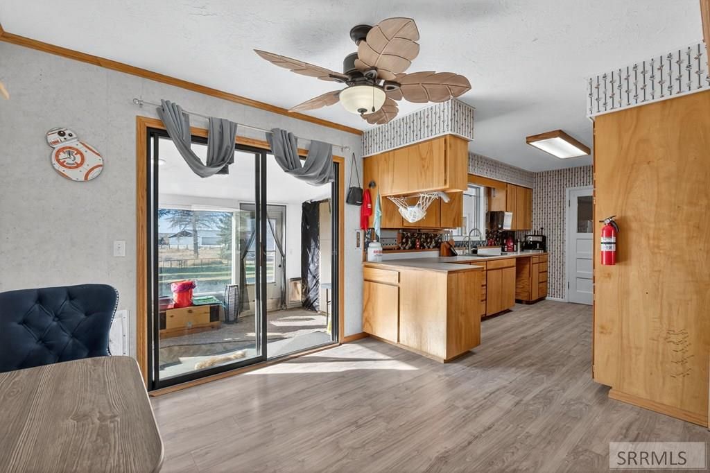 Image 8 of property listing at 415 Sunset Drive, Arco, ID 83213