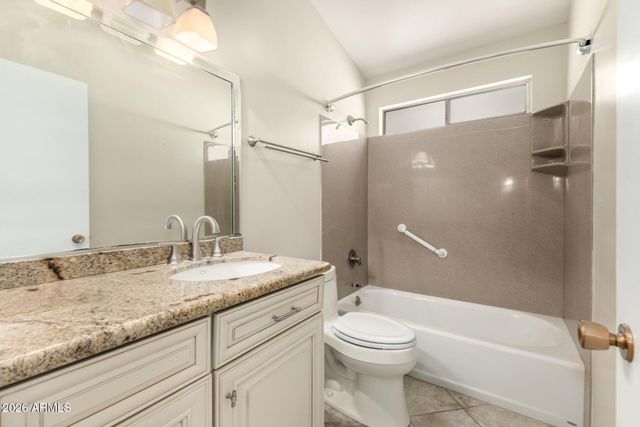 10847 N FAIRWAY Court E 10847, Sun City, AZ 85351