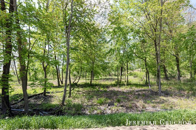 777 E Sedona Hills Court, Grand Rapids, MI 49525