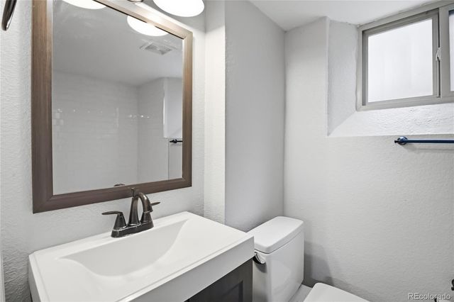 3055 Ash Street, Denver, CO 80207