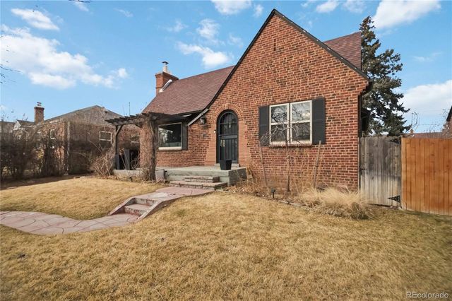 3055 Ash Street, Denver, CO 80207