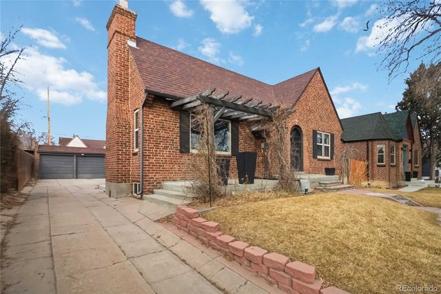 3055 Ash Street, Denver, CO 80207