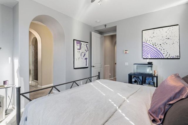 653 Calle Vibrante, Palm Desert, CA 92211