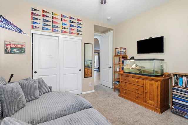 653 Calle Vibrante, Palm Desert, CA 92211