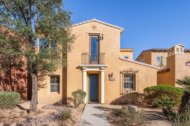 653 Calle Vibrante, Palm Desert, CA 92211