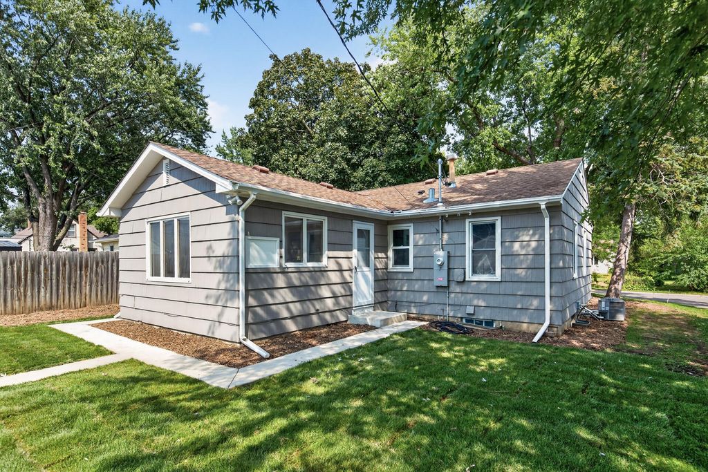 3620 Sumter Avenue S, Saint Louis Park, MN 55426 — photo 2