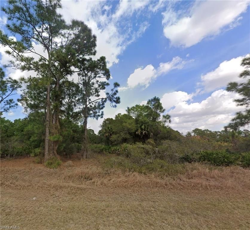 1043 Belmont ST E, LEHIGH ACRES, FL 33974 — exterior