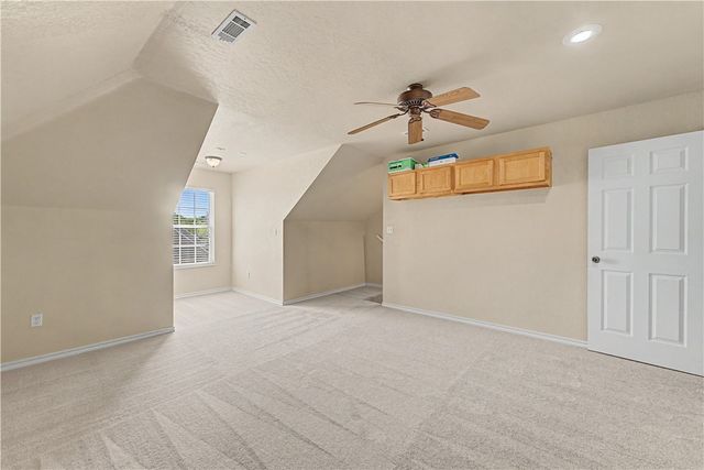 937 Aylesbury Lane, Cave Springs, AR 72718