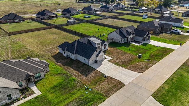 16194 Eagle Lane, Lindale, TX 75771