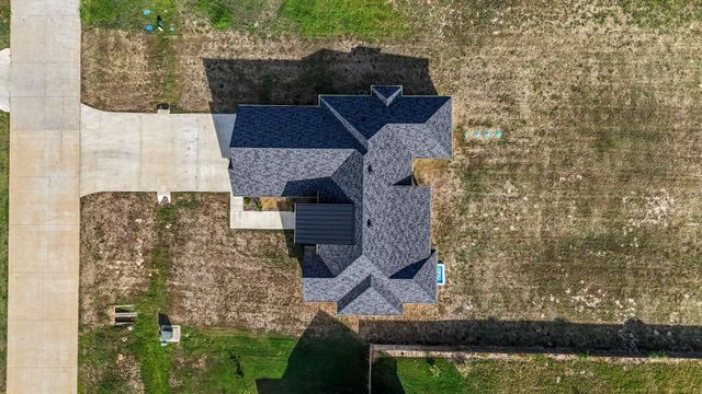 16194 Eagle Lane, Lindale, TX 75771