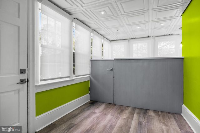 77 E MAIN ST, Marlton, NJ 08053