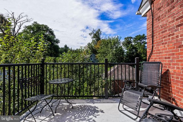 77 E MAIN ST, Marlton, NJ 08053
