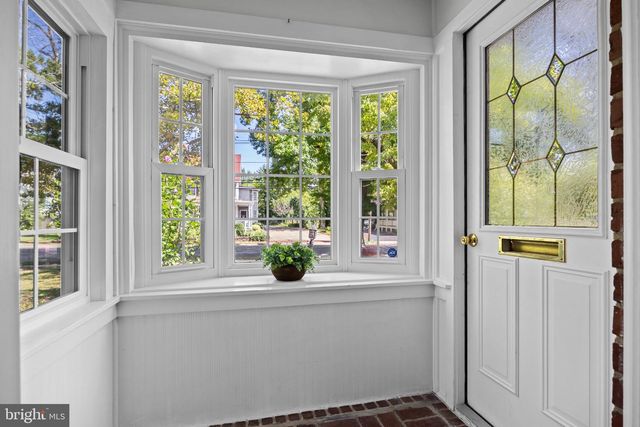 77 E MAIN ST, Marlton, NJ 08053