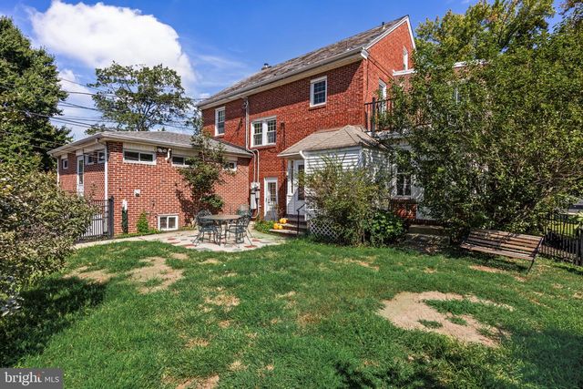 77 E MAIN ST, Marlton, NJ 08053