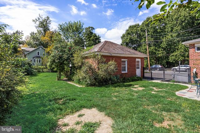 77 E MAIN ST, Marlton, NJ 08053
