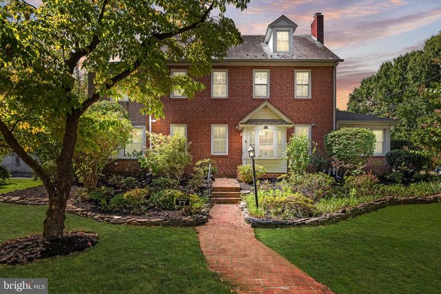 77 E MAIN ST, Marlton, NJ 08053