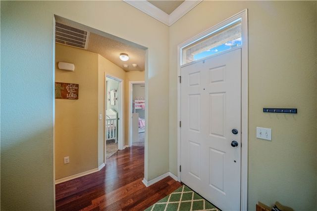 1602 N Oakhaven Place, Fayetteville, AR 72704